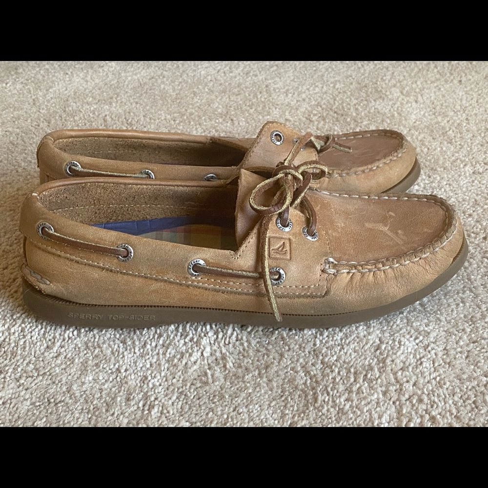 SPERRY Women’s Tan Boat shoes Size 8.5